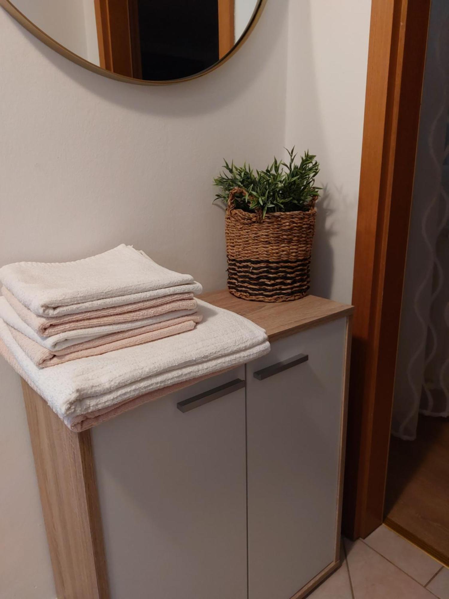 Apartmani Ana Cres Cameră foto